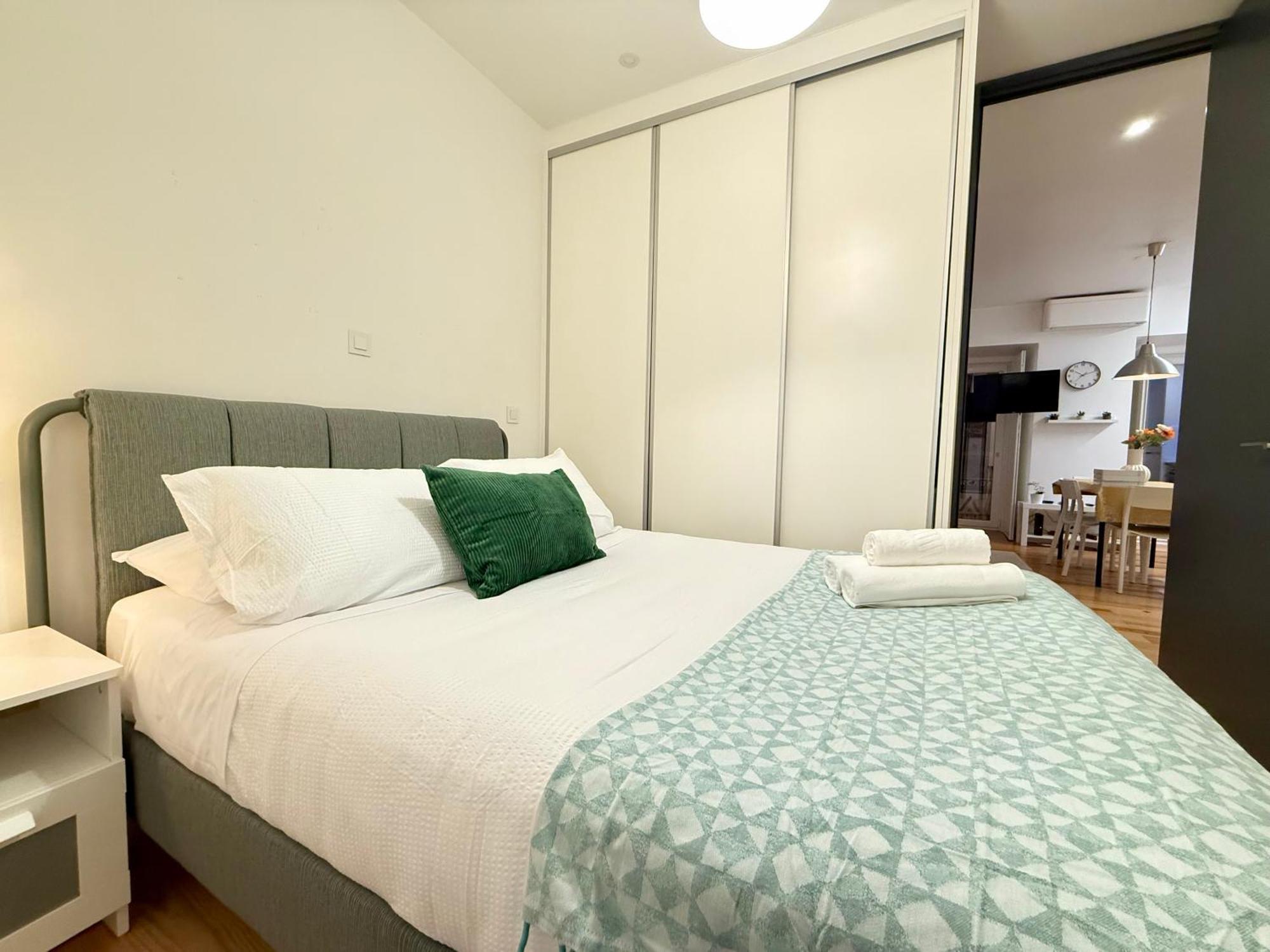 Apto Com 2 Quartos Central Apartment Lisbon Luaran gambar