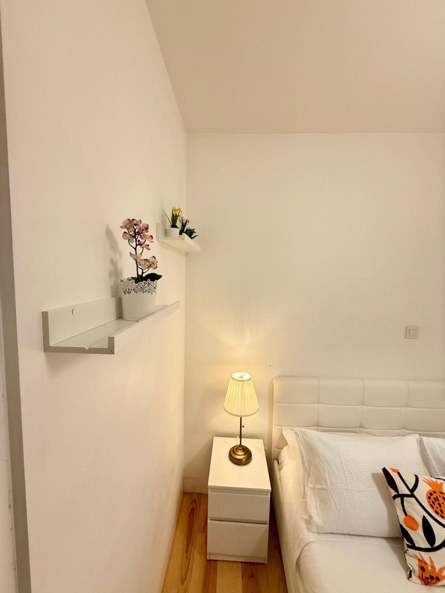 Apto Com 2 Quartos Central Apartment Lisbon Luaran gambar